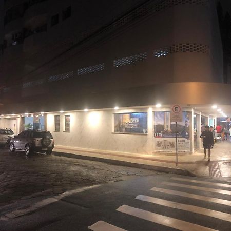 Apto Av. Brasil - Centro Balneário Camboriú Exterior foto