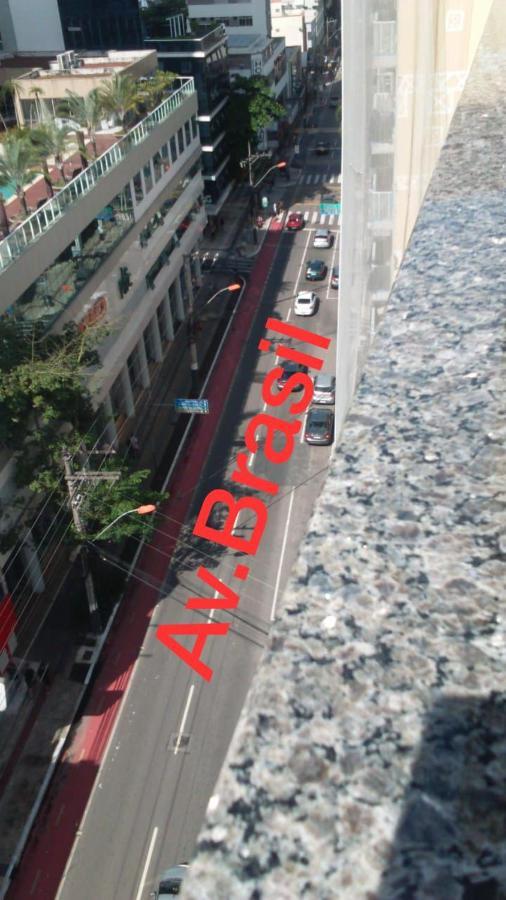 Apto Av. Brasil - Centro Balneário Camboriú Exterior foto